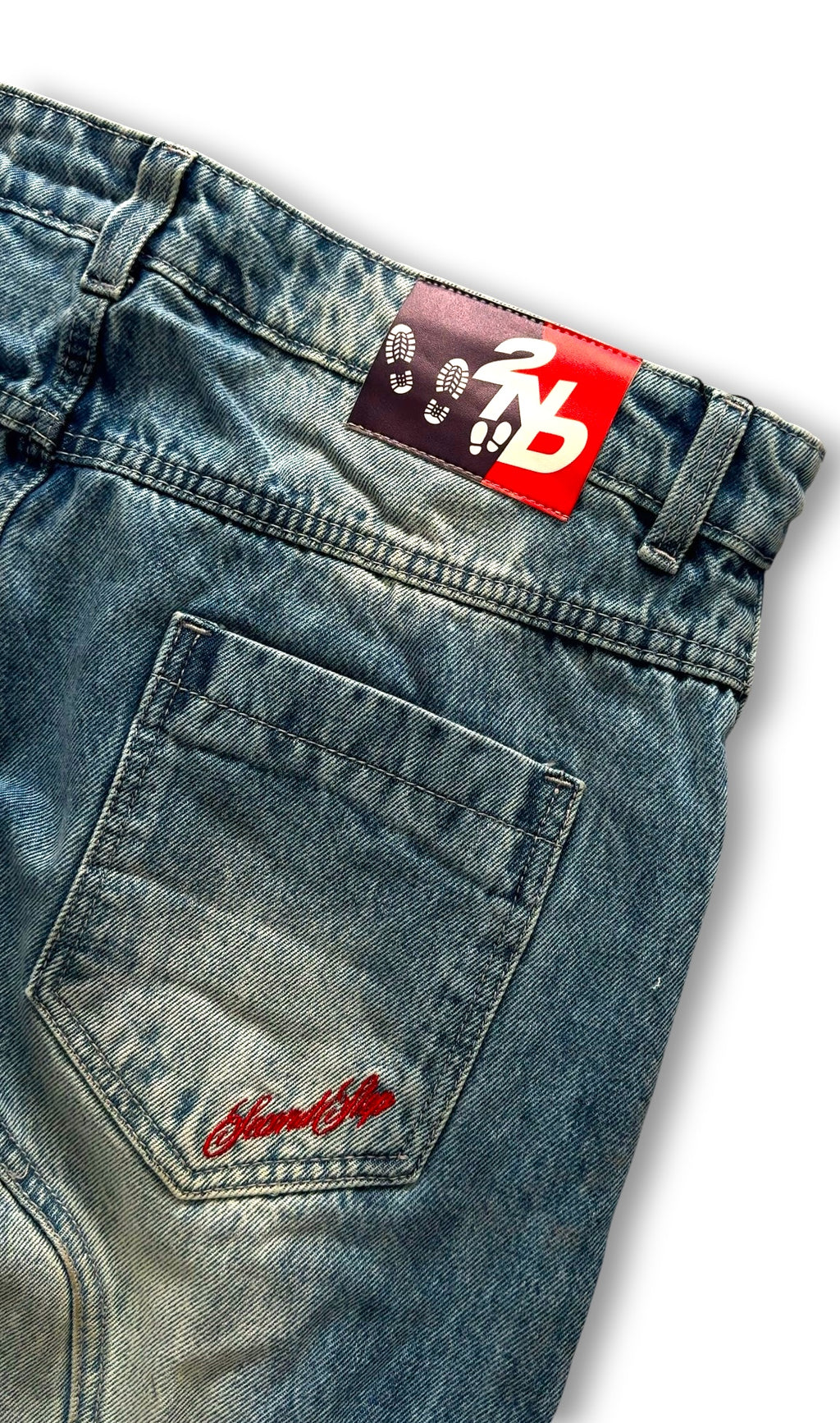DISTRESSED DENIM - SECONDSTEP